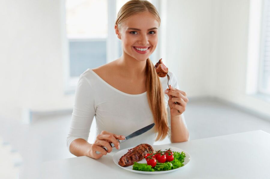 During the Alternate period of the Dukan diet it is necessary to eat protein and vegetable dishes